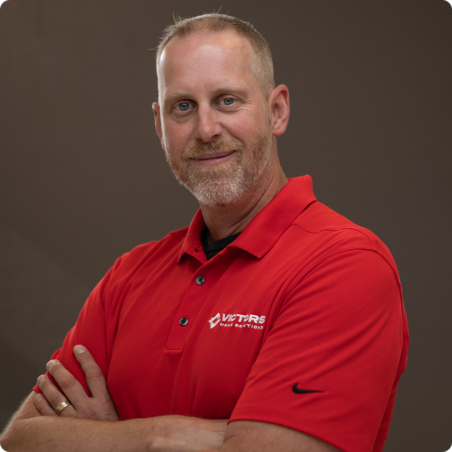 Phil Baranski headshot